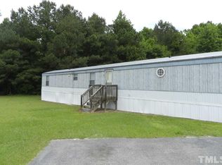 2825 Woodside Dr, Clayton, NC 27520