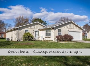 201 Meadow Dr, Troy, IL 62294