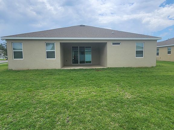 3rd image of 403 Grande Vista Blvd