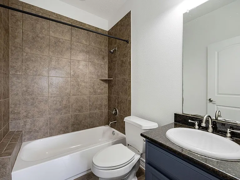 1146 Hempstead Villa Ln — Photo 14