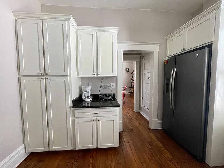811 W Missouri Ave — Photo 22