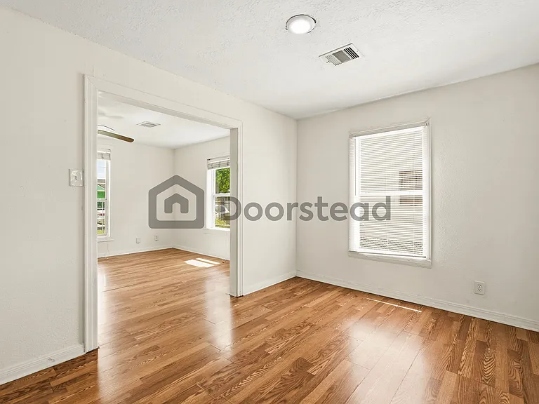 6517 Texarkana St — Photo 8