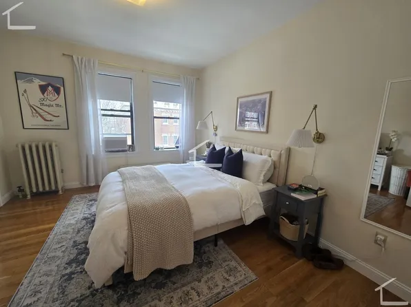 12 Park Vale Ave #12, Allston, MA 02134