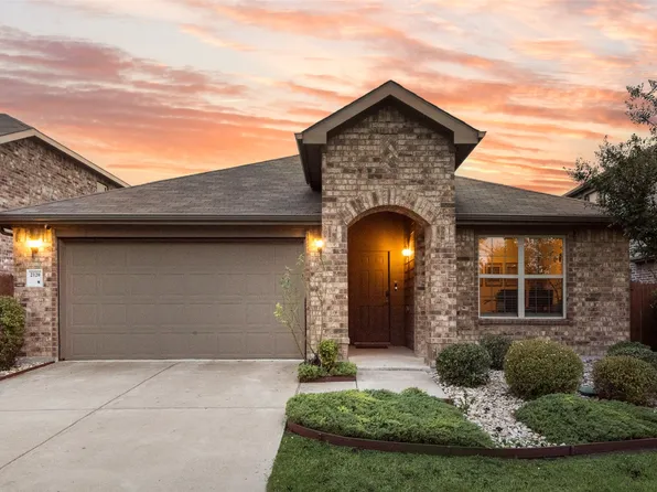 2120 Blakehill Dr, Heartland, TX 75126