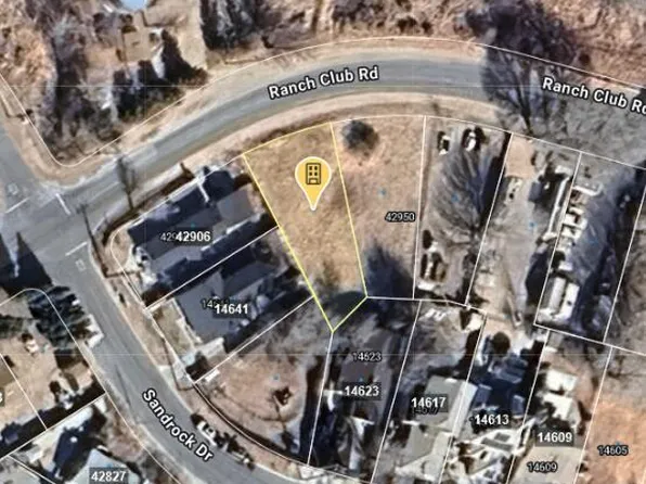 Ranch Club Rd, Lake Hughes, CA 93532
