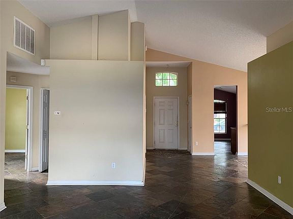 4th image of 428 Canary Island Cir