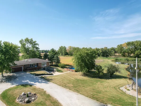 2346 N 23rd Rd, Marseilles, IL 61341