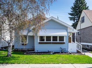1062 Lena Ave, Windsor, ON N9C 3K4