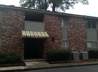 502 Andrea Ln, Hanahan, SC 29410