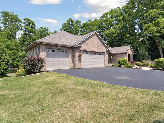 3rd image of 963 E Lakeside Dr