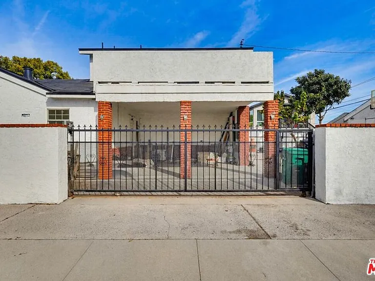 2200 Easy Ave — Photo 50