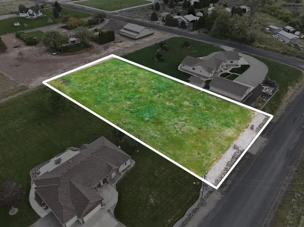 73 Avenue, Kennewick, WA 99337