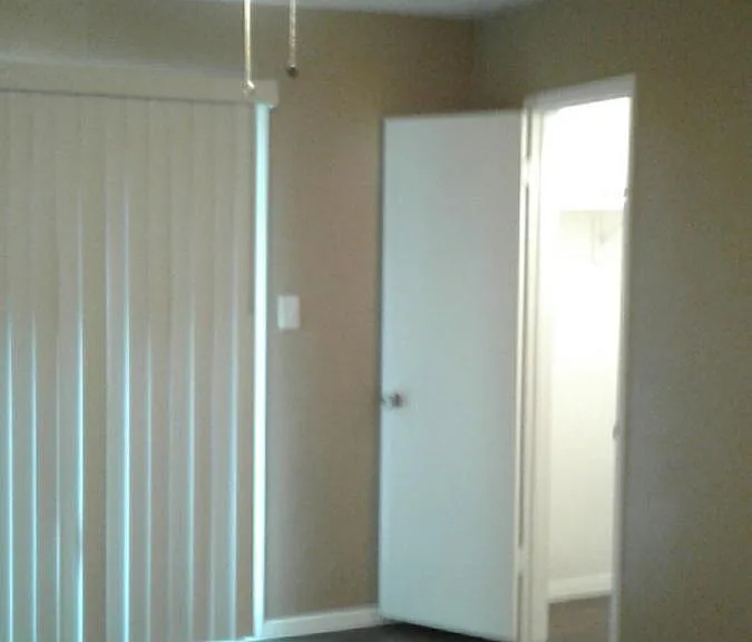 5808 Sweeney Cir #D — Photo 8