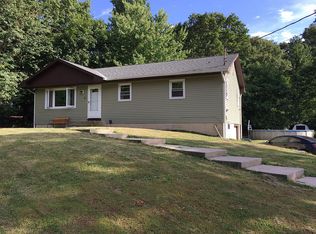 5 Karen Dr, Middletown, NY 10940