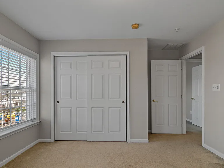 4619 Hummingbird Ln — Photo 13