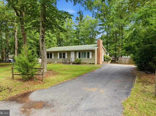 383 Coyote Trl, Lusby, MD 20657
