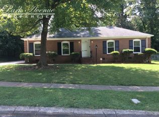 3524 Woodleaf Rd, Charlotte, NC 28205