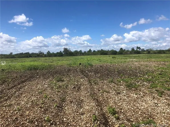20600 SW 142nd Avenue, Miami, FL 33177