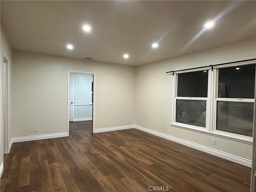 2 bed, 871 sqft, $2,750 — Photo 4