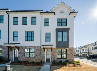 601 Millcroft Blvd, Buford, GA 30518