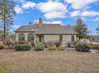 645 Veterans Rd, Saint Pauls, NC 28384