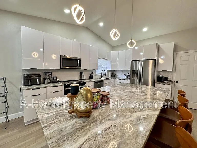 15912 Indian Wells Ct — Photo 25