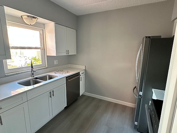 4th image of 1153 Rue Des Rois