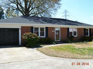 1025 Tradewinds Rd, Virginia Beach, VA 23464