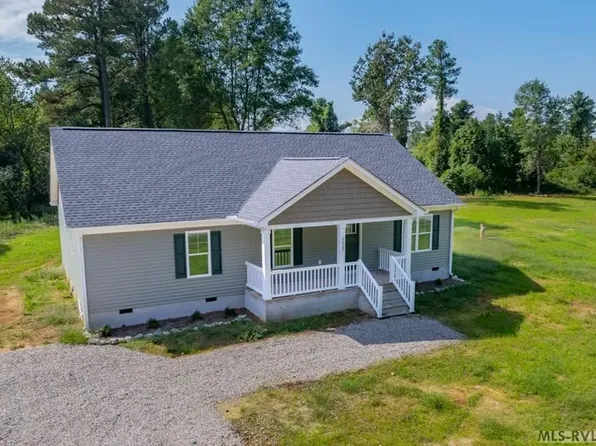 1227 Roanoke Chapel, Littleton, NC 27850