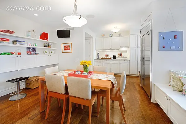 Sold by Corcoran | media 6