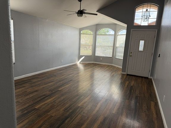 4th image of 3968 E Stanford Ave