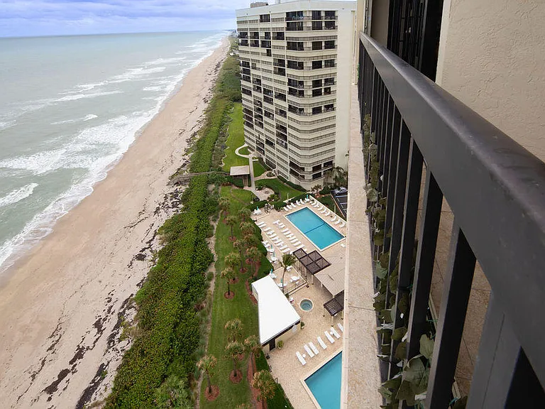 9500 S Ocean Dr #1905 — Photo 32