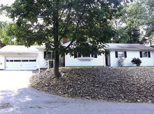 960 Chapel Rd, Monaca, PA 15061