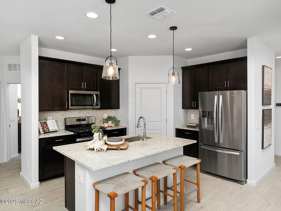1st image of 6829 W Sweetshade Ln