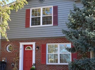 17 Griffin Ln #S5, Fairfield, OH 45014