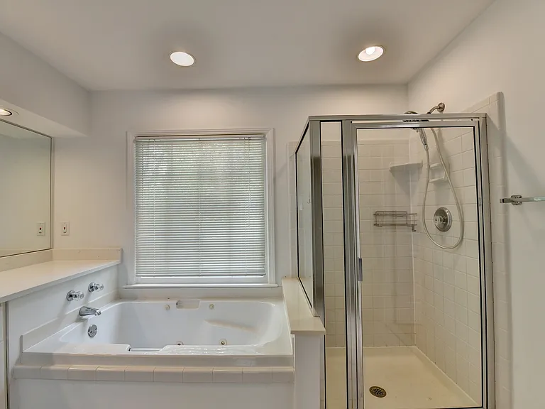 6535 Ganton Dr — Photo 29