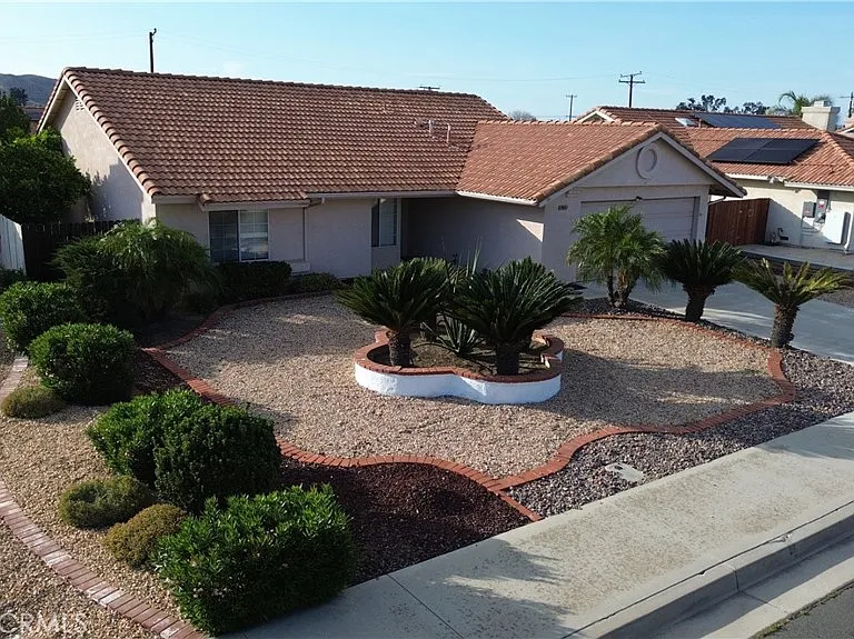 29267 Summerset Dr — Photo 12