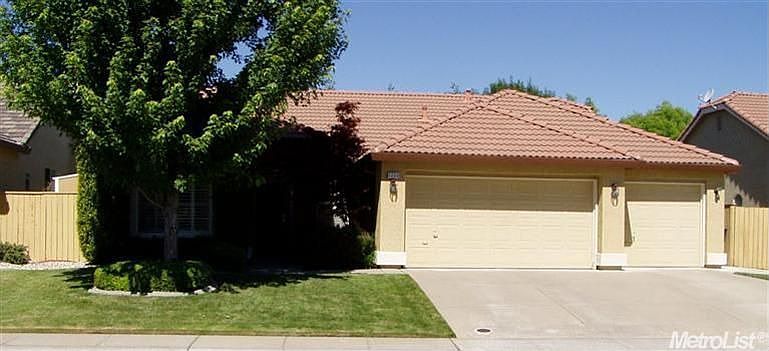 1st image of 1733 Glastonbury Cir