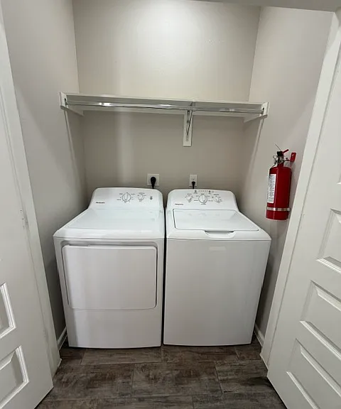 1229 Country Club Dr #3 — Photo 11