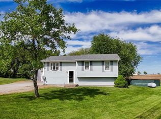 2 Ponderosa Cir, King City, MO 64463