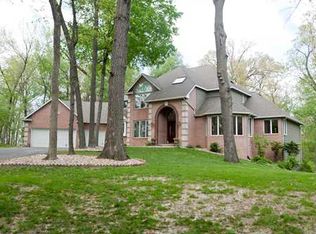 4924 Oak Grove Rd NE, Cedar Rapids, IA 52411