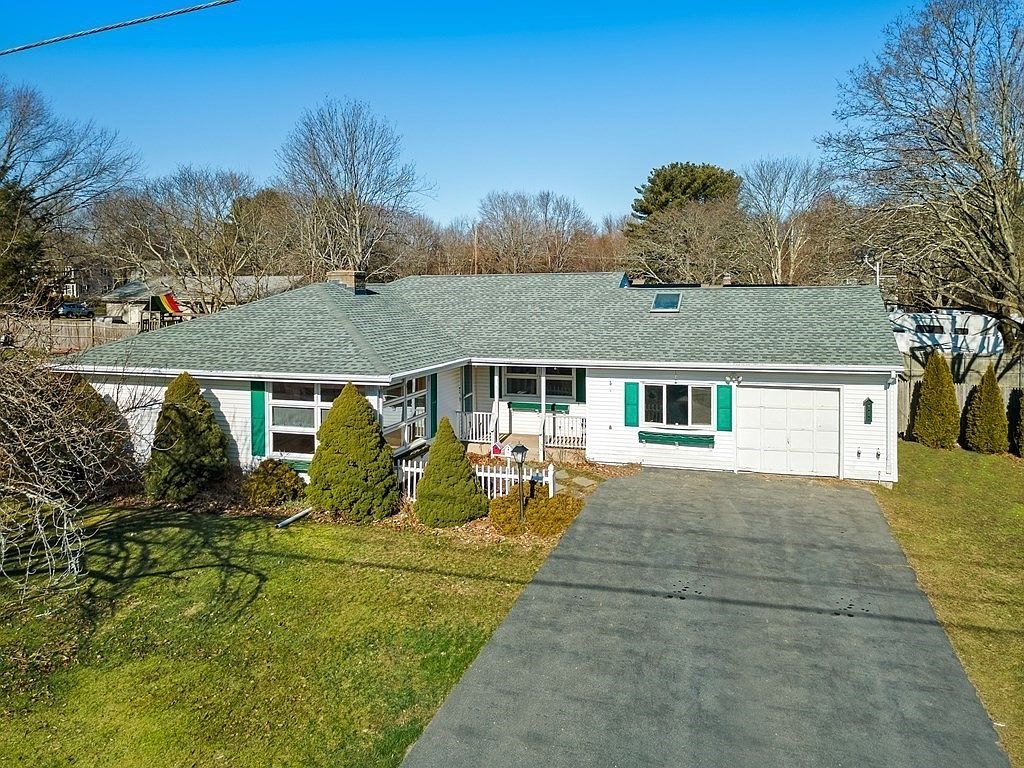 110 Fieldwood Ave, Seekonk, MA 02771 Zillow