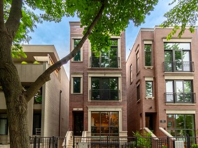 933 N Wolcott Ave #1, Chicago, IL, 60622