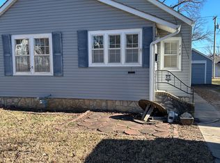 718 S Lafayette Ave, Chanute, KS 66720