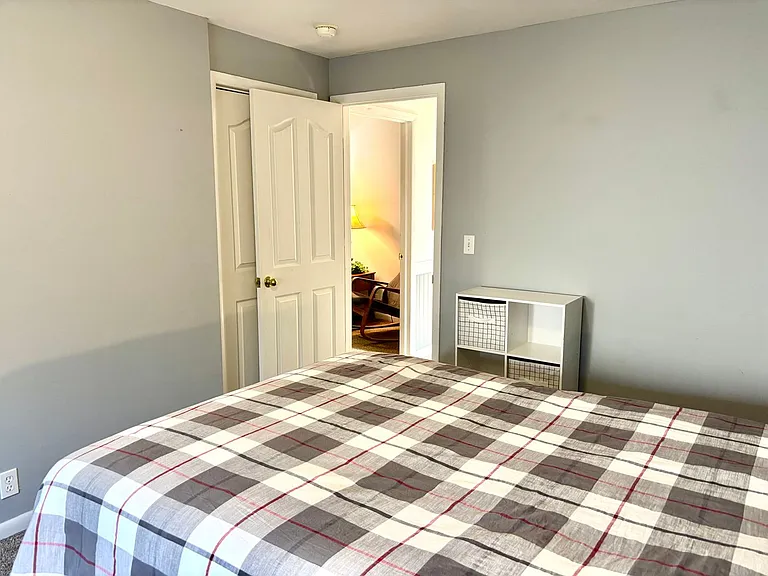 1802 W 700 S — Photo 37