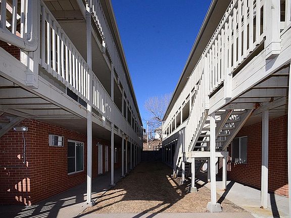 5th image of 612 N 46th St APT 02