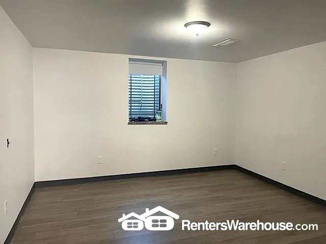 753 Washington St — Photo 8