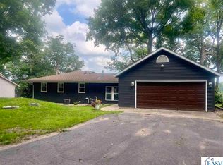 46617 Cape Horn Rd, Cleveland, MN 56017