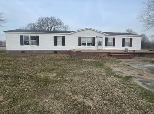 45 Old Henderson Rd, Pinson, TN 38366