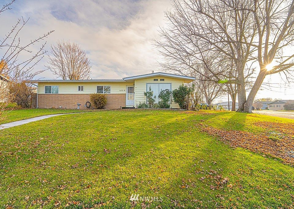 1st image of 1229 S Ashley Way